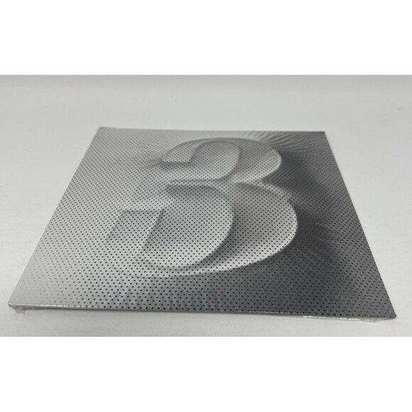 Post Malone White Iverson 10 Year Anniversary White 7” Vinyl Limited 2345/3000 - Picture 2 of 5